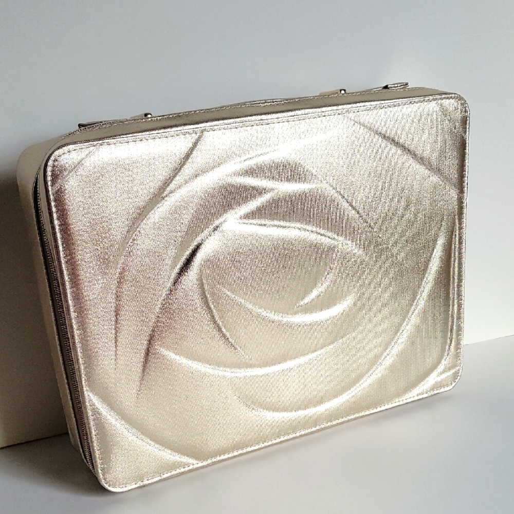 LANCOME Vanity Train Case - Picture 4 of 12